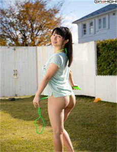 艳妇臀荡乳欲伦岳TXT免费下载